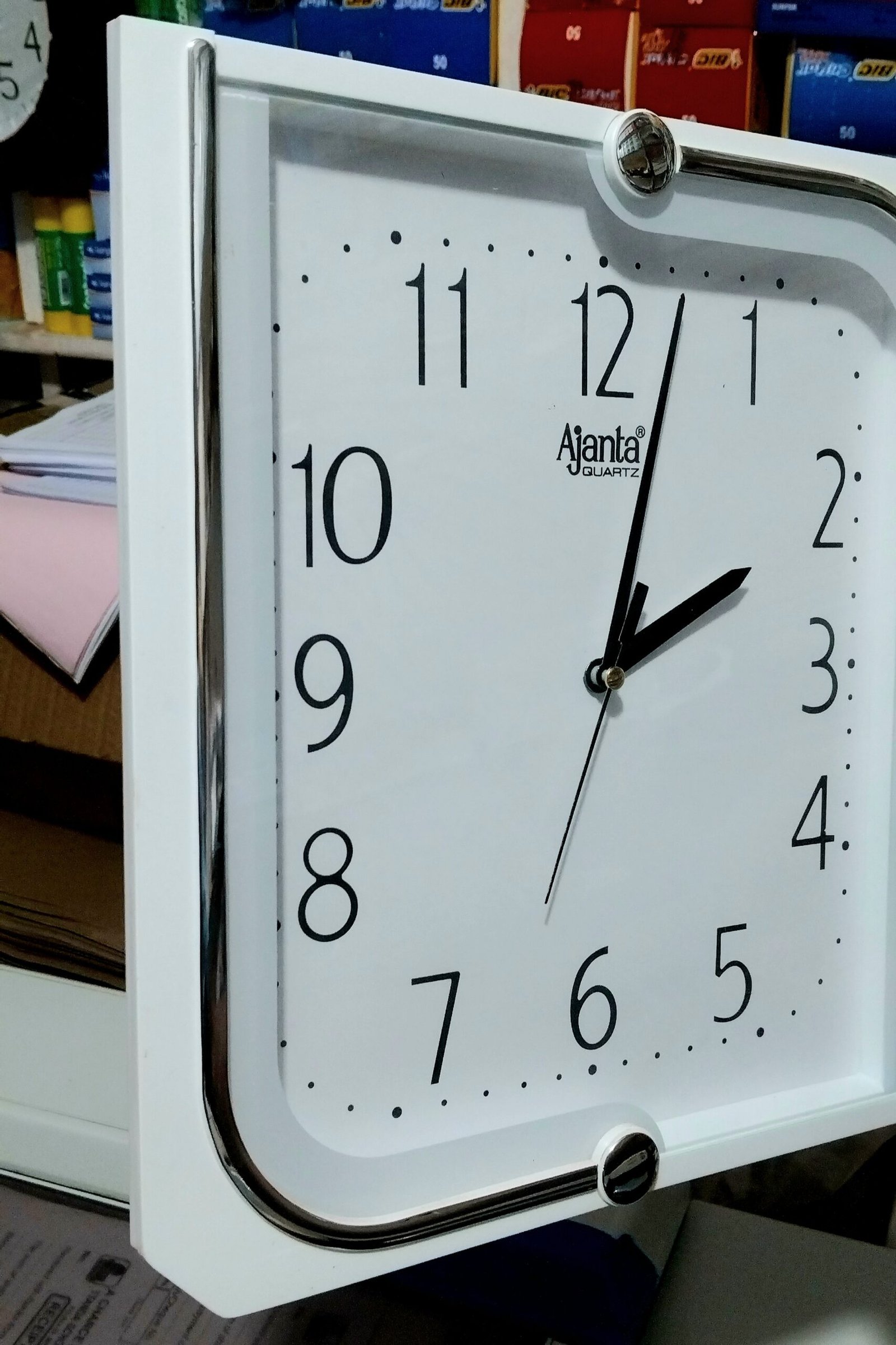 Wall clock